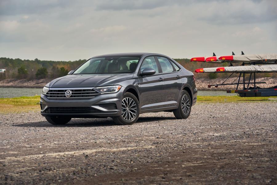  Volkswagen Jetta SEL 2018 года  (NA) (фото 9 из 16)